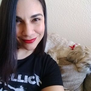 Meet your Posher, Miriam